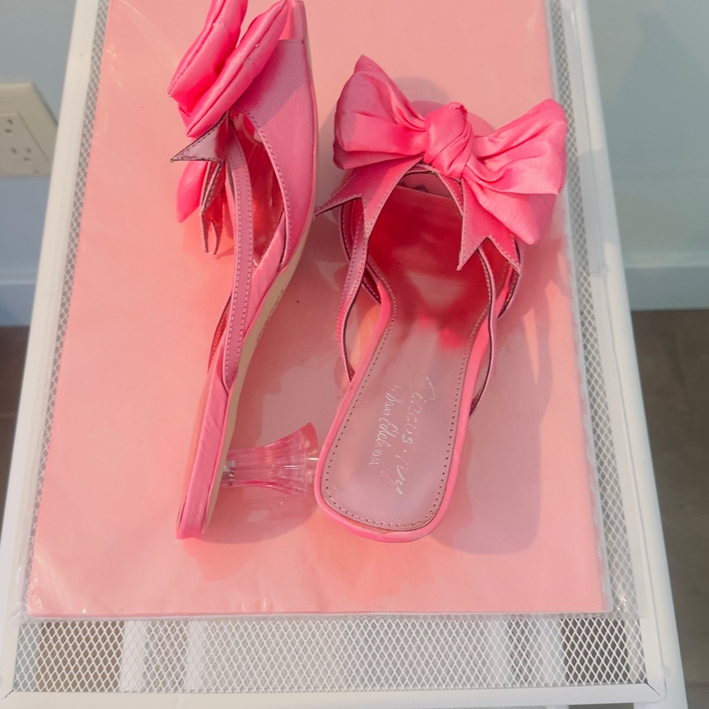 Circus by Sam Edelman Hot Pink Bow Slide Heels - Picture 2 of 7